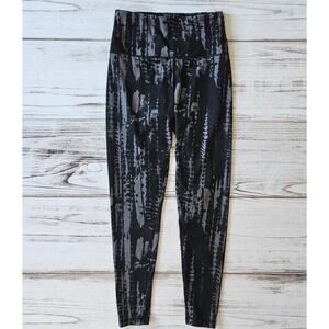 Danskin Tye-dye Black and Gray Leggings sz Medium